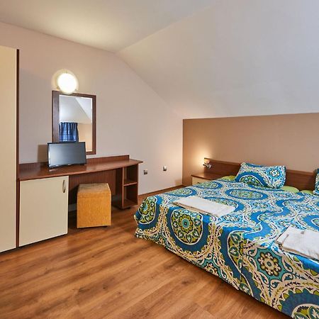 Family Hotel Electra Pomorie Exterior photo