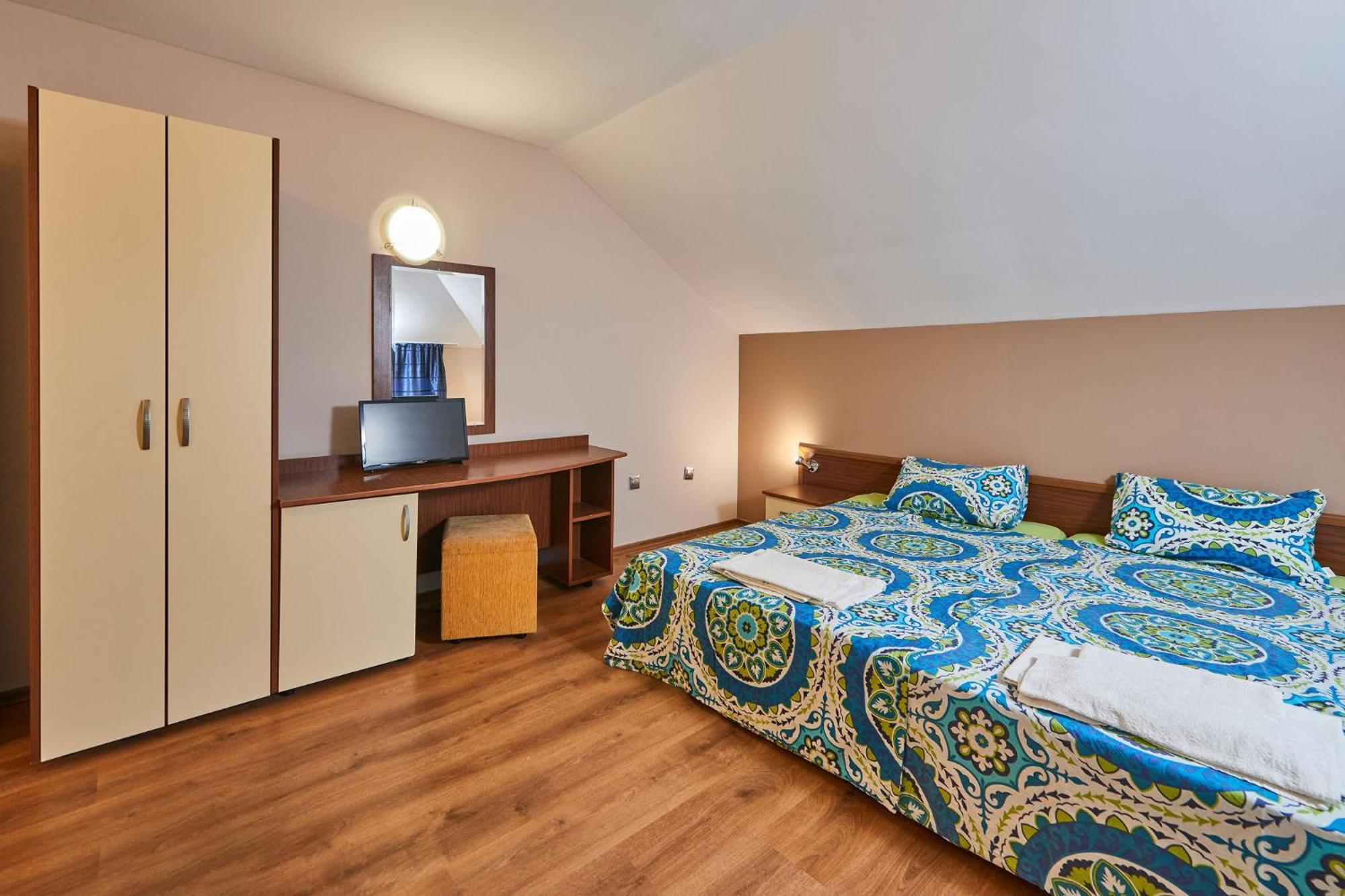 Family Hotel Electra Pomorie Exterior photo