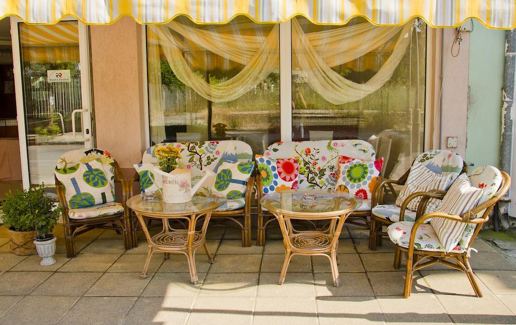Family Hotel Electra Pomorie Exterior photo